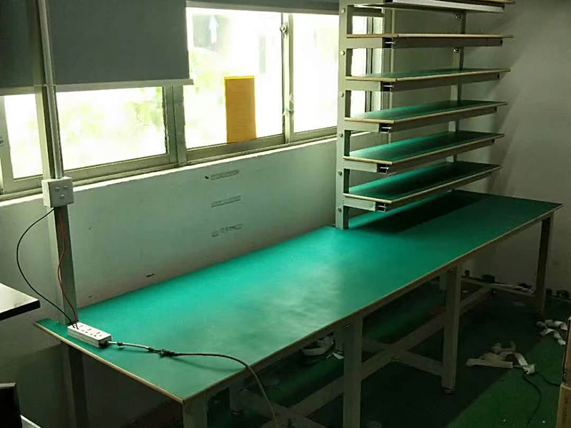 防靜電工作臺(tái)如何維修及保養(yǎng)