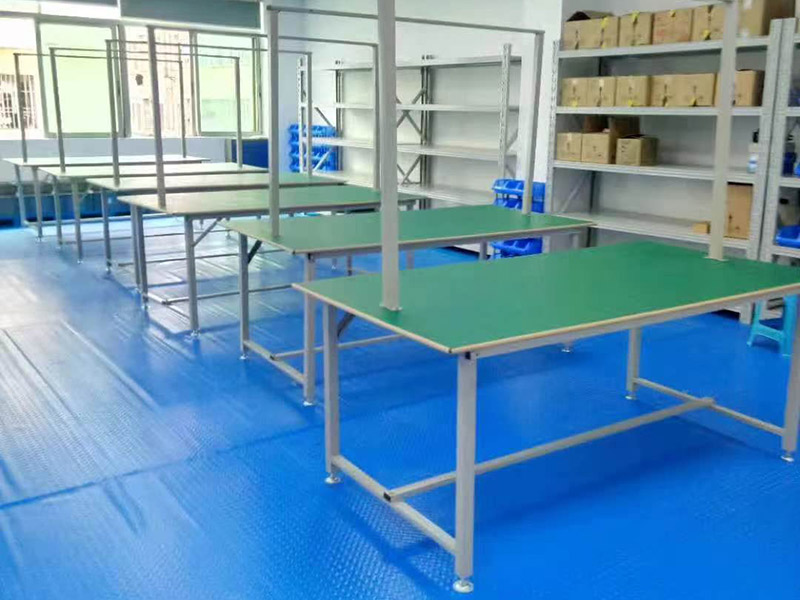 防靜電工作臺(tái)接地電阻的要求是什么